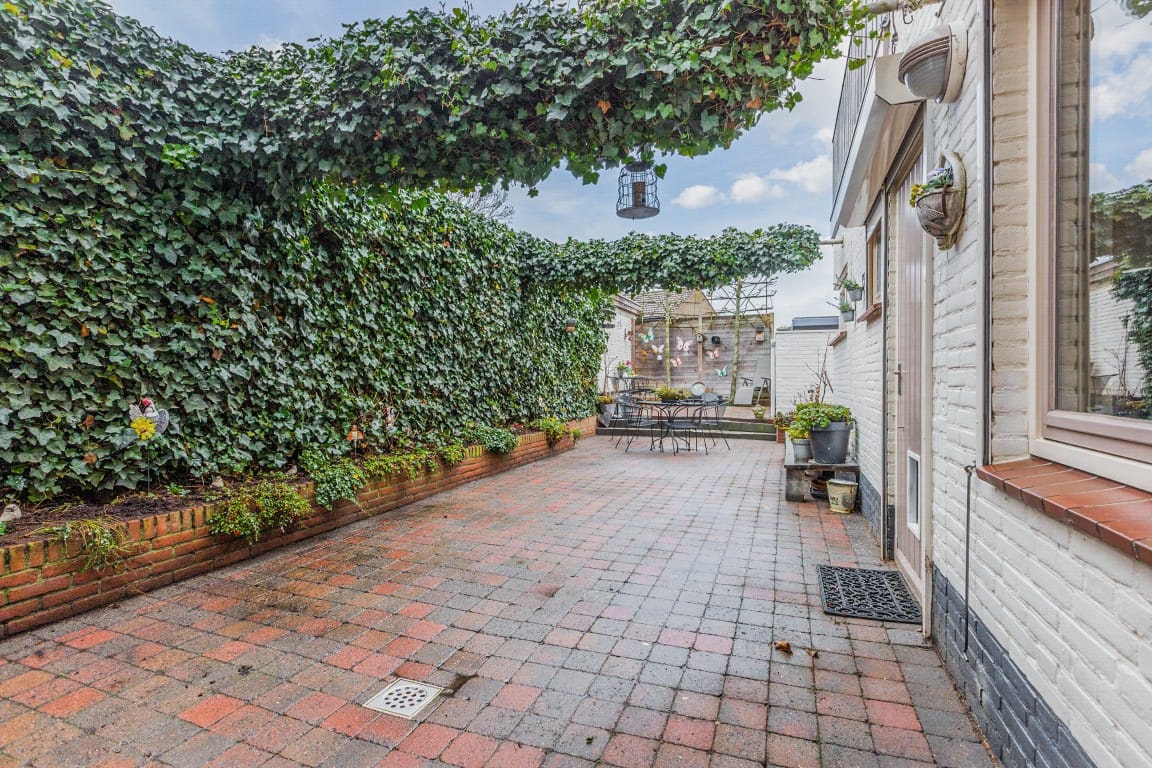 Photo 29 of Antwerpsestraatweg 495