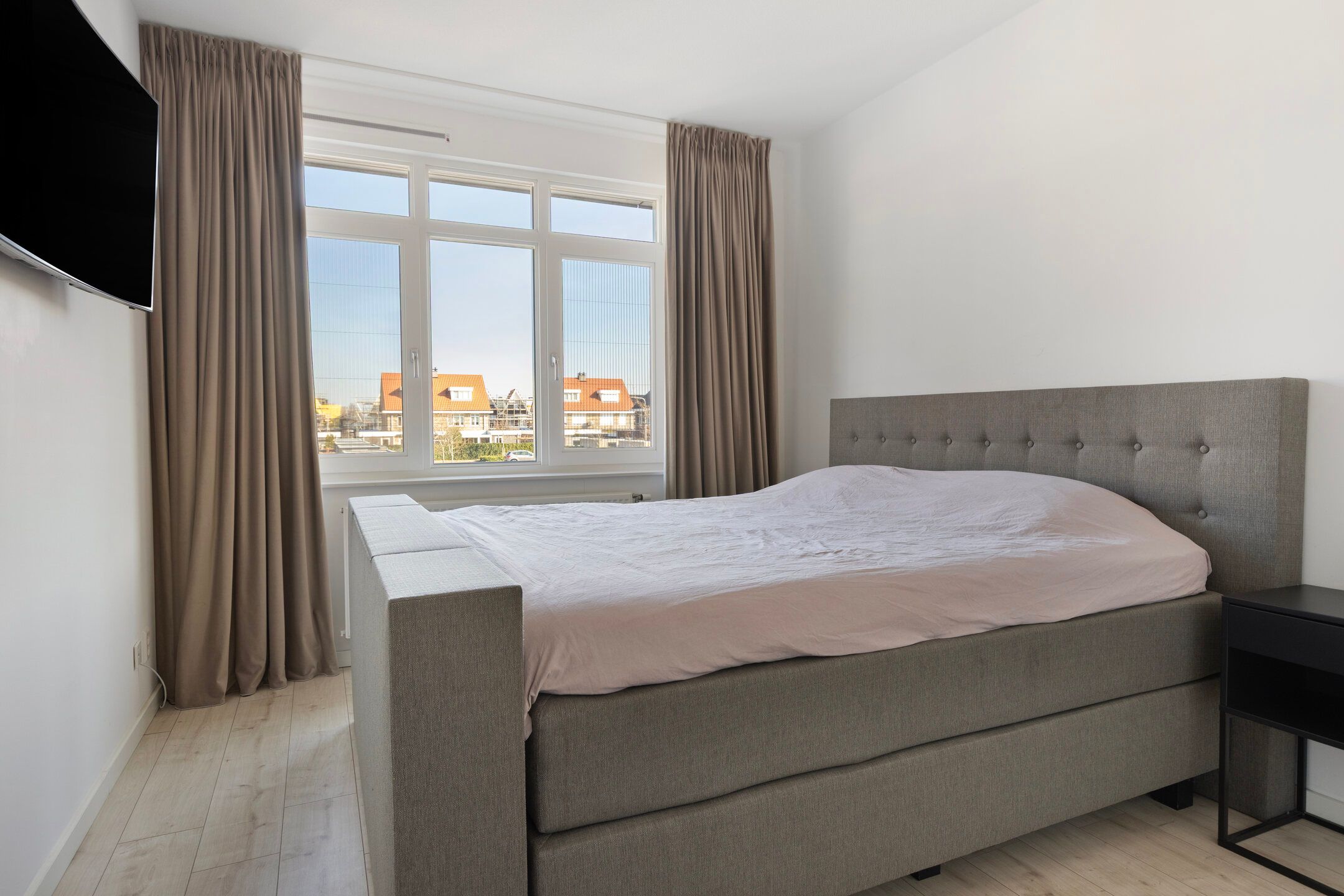 Foto 15 van Achterzoom 16