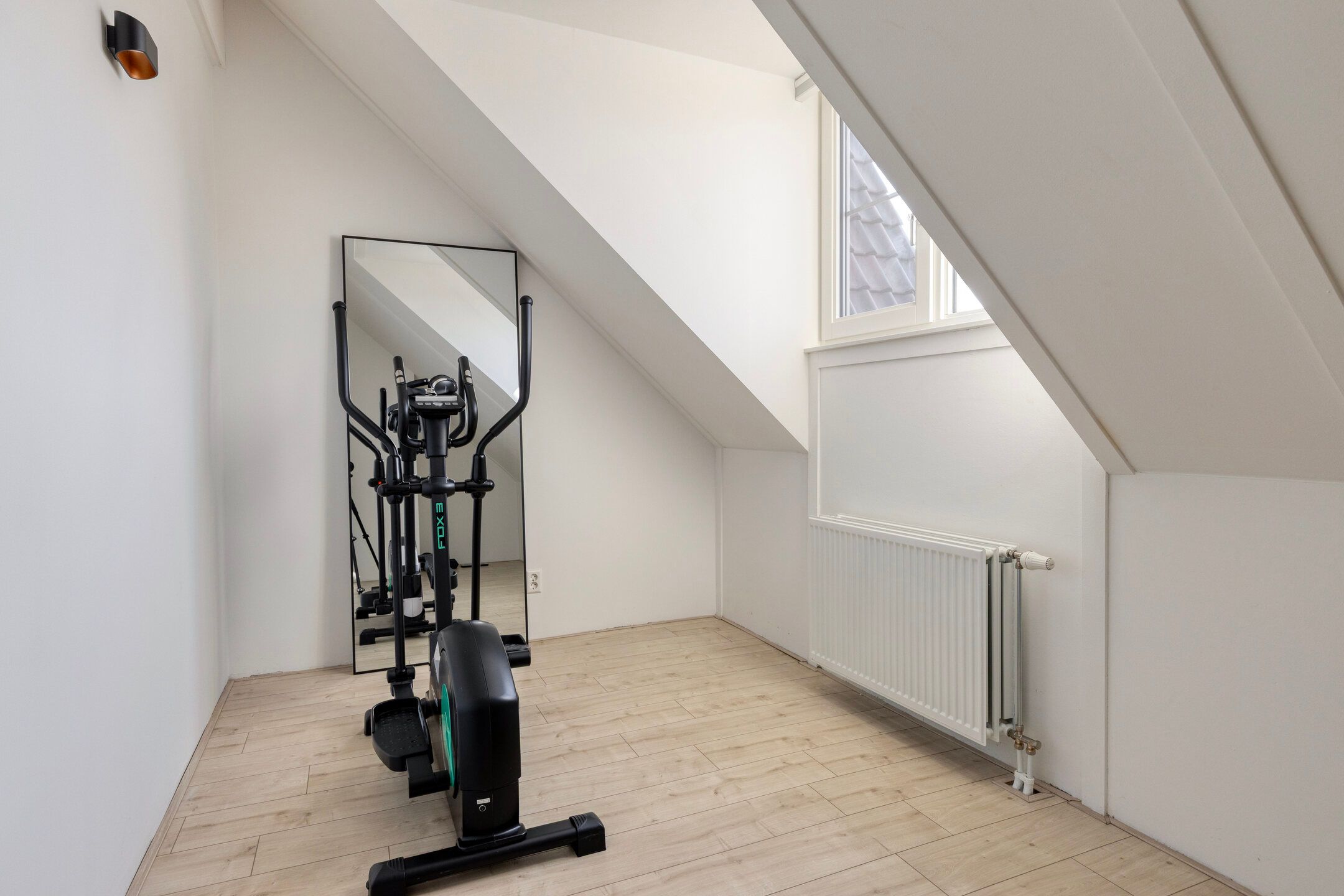 Foto 24 van Achterzoom 16