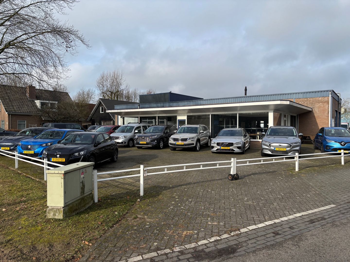 Bekijk foto 1 van 't Zeegsveld 1