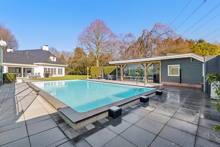 Photo 3 of Roosendaalsebaan 88