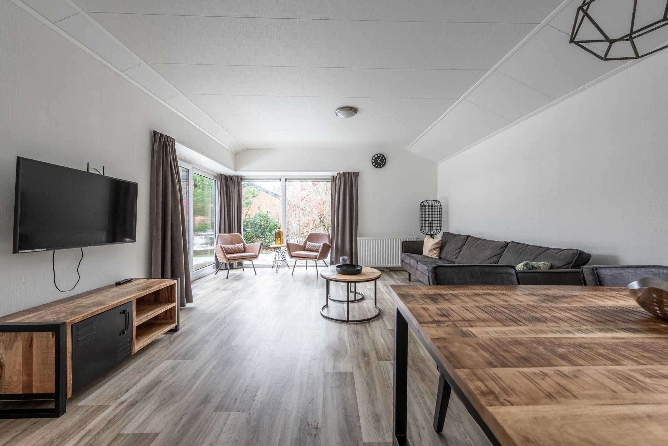 Foto 9 van Arnhemseweg 100-R819