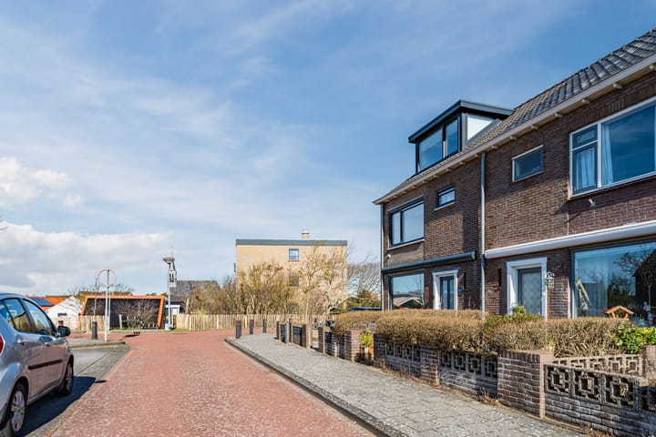 Photo 5 of Blauwe Distellaan 22