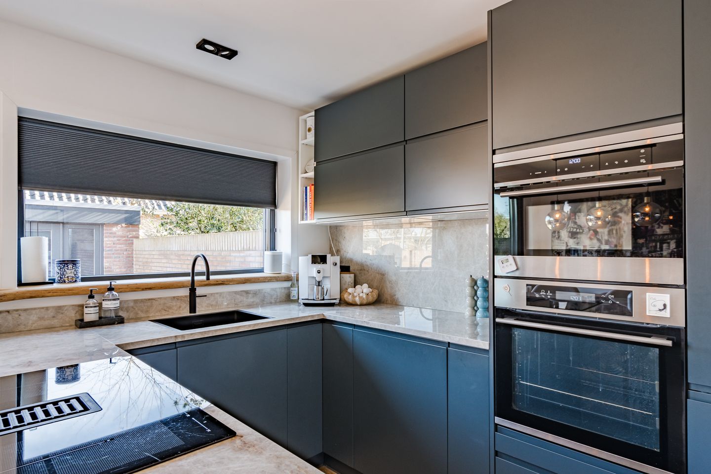 Foto 19 van Blauwe Distellaan 22