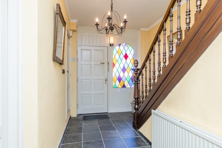 Photo 2 of Montfortstraat 33