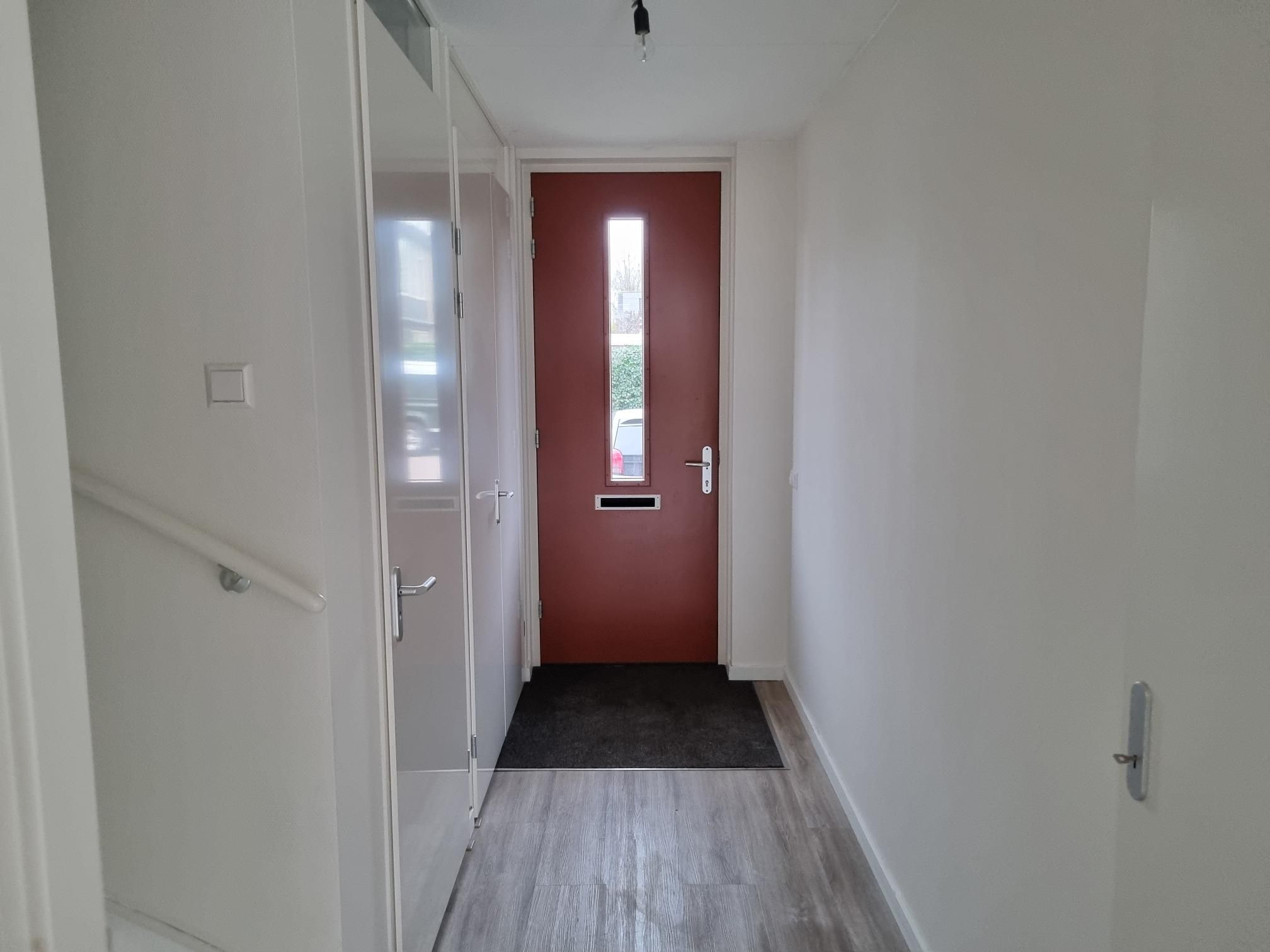 Photo 3 of Ambachtsherenweg 24-D