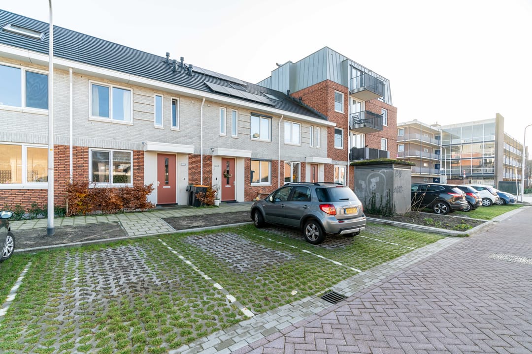 Photo 16 of Ambachtsherenweg 24-D