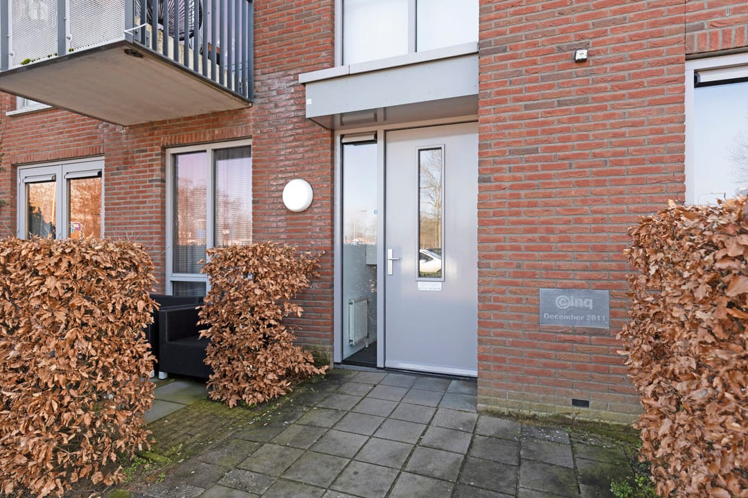 Photo 8 of Waakvlamstraat 28