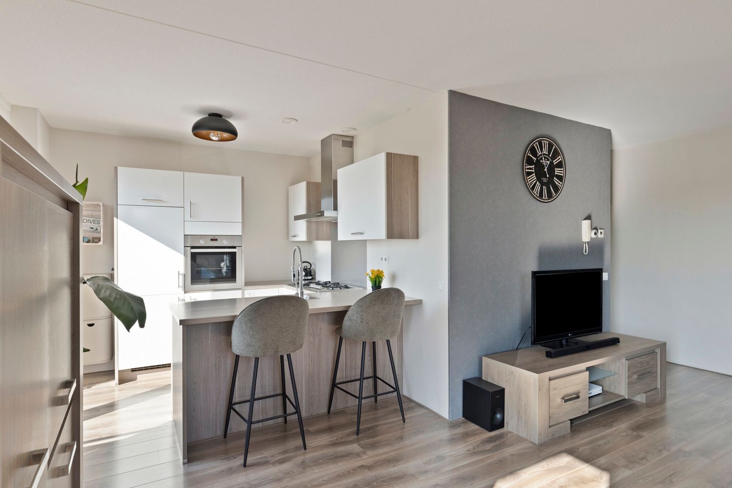 Photo 20 of Waakvlamstraat 28