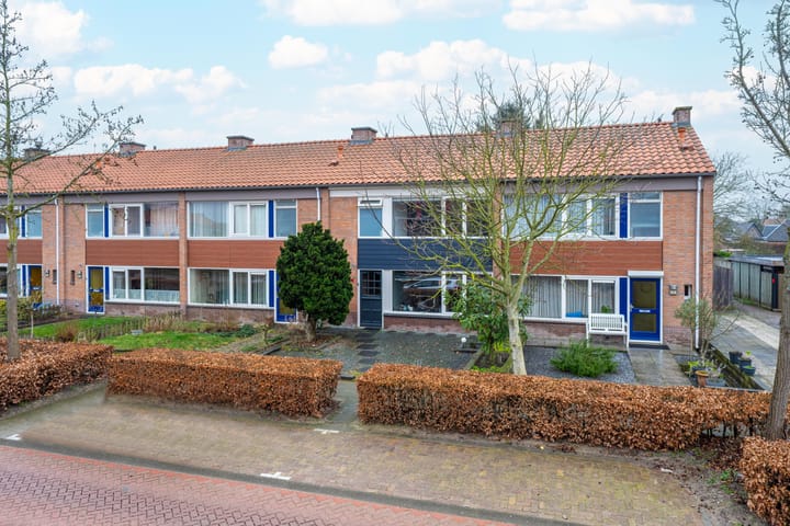 Photo 4 of Leeuweriklaan 30