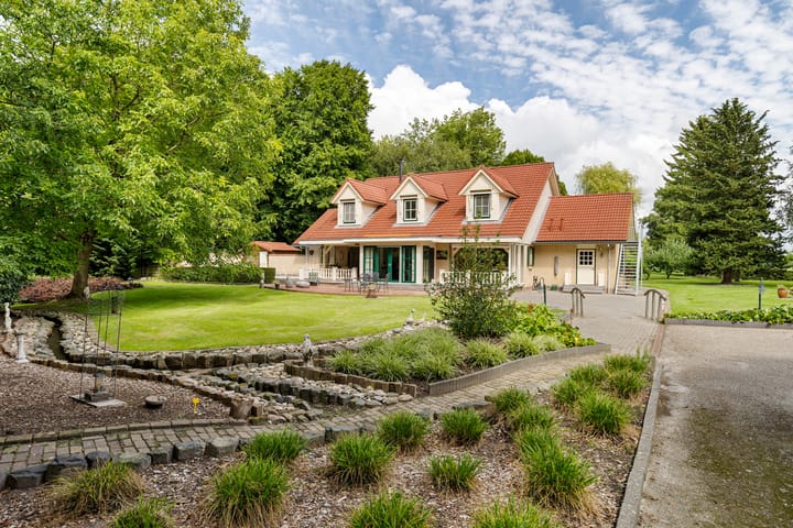 Photo 3 of Oosterringweg 71