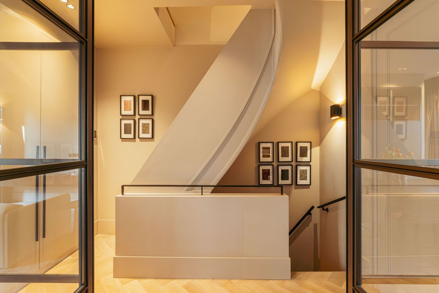 Foto 20 van Johannes Verhulststraat 130-2