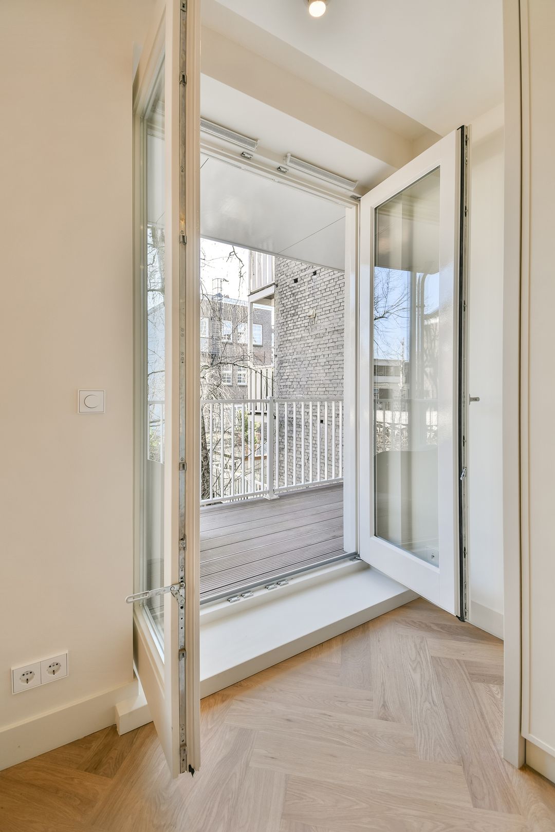 Foto 13 van Laurierstraat 35-B