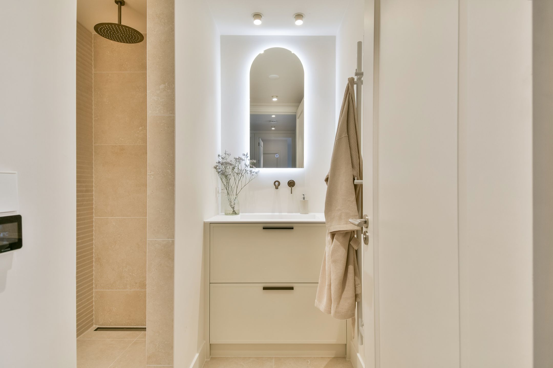 Foto 15 van Laurierstraat 35-B