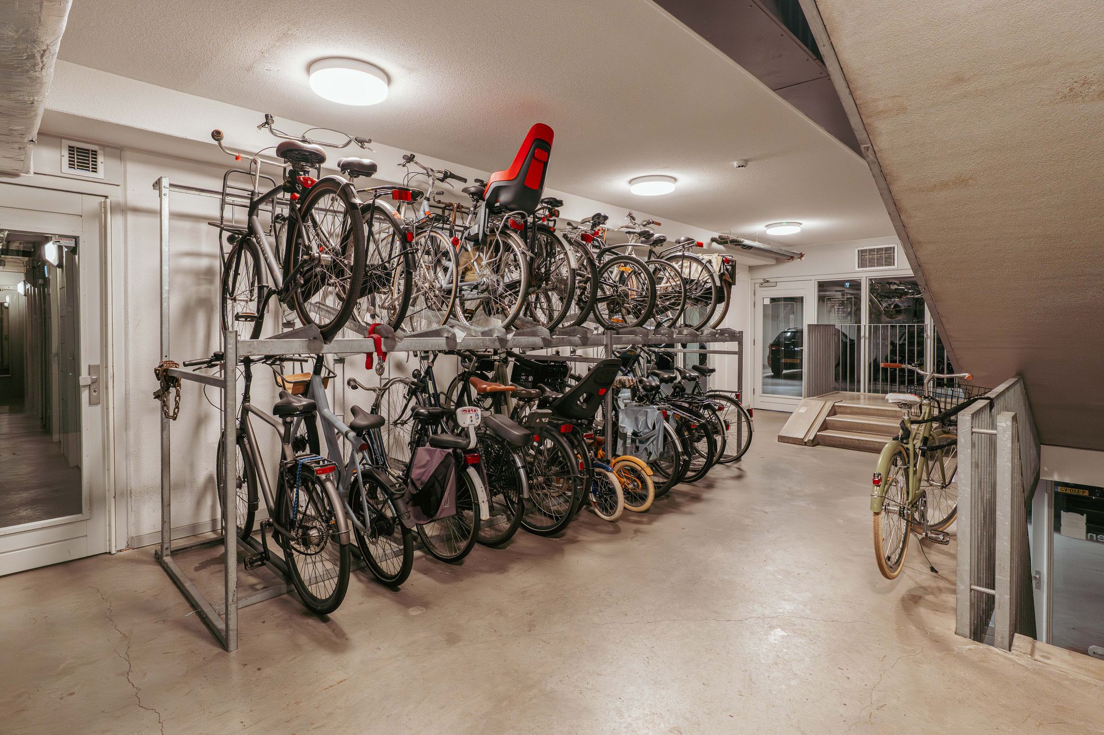 Photo 42 of Veembroederhof 35-C