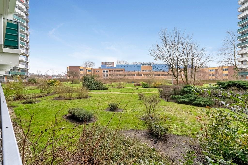 Photo 7 of Loenermark 563