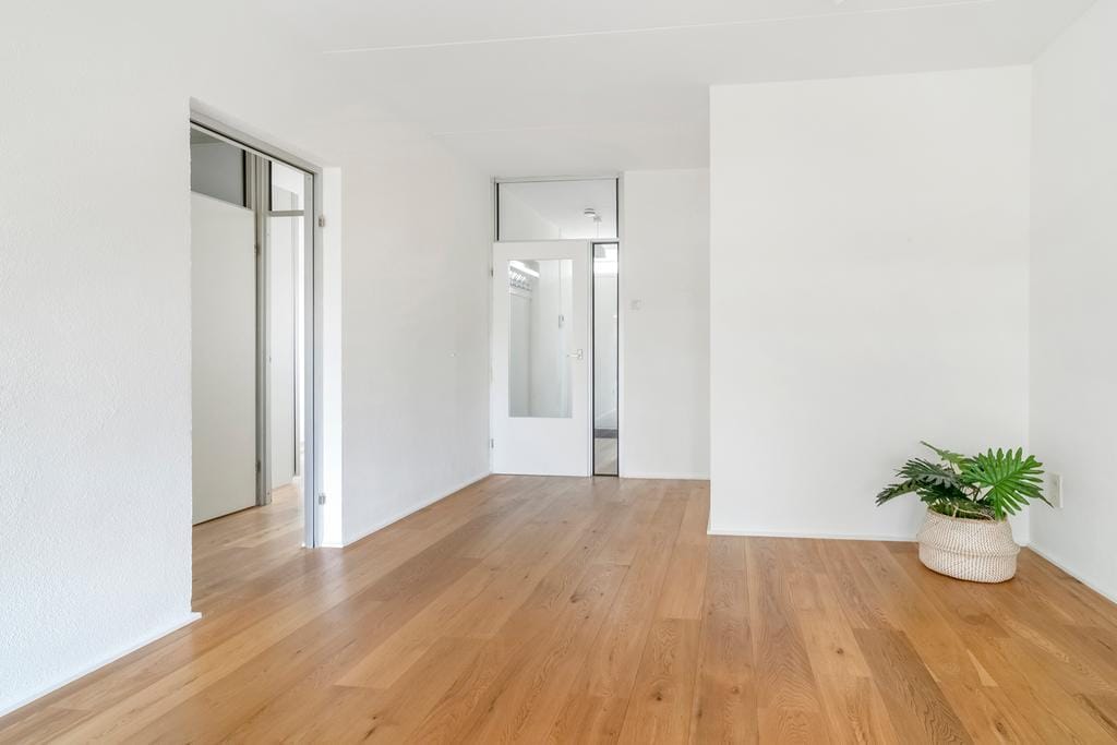 Photo 8 of Loenermark 563