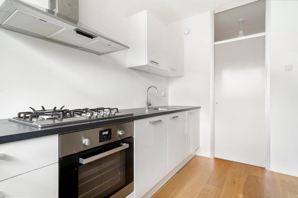 Photo 11 of Loenermark 563