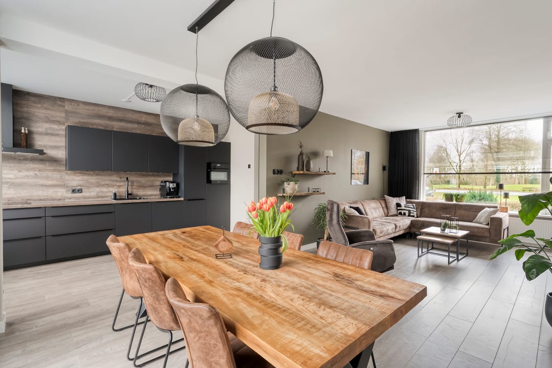 Foto 2 van Oderstraat 8