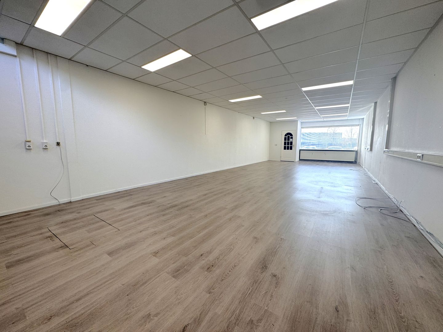 Bekijk foto 4 van Markerkant 12 1-04