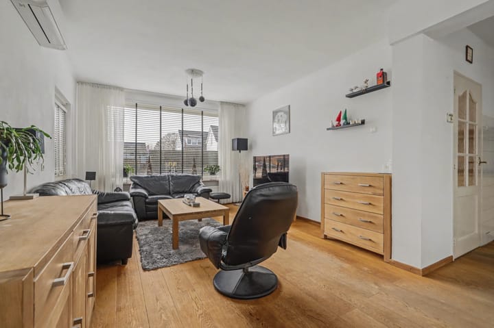 Photo 3 of Willem de Zwijgerstraat 29