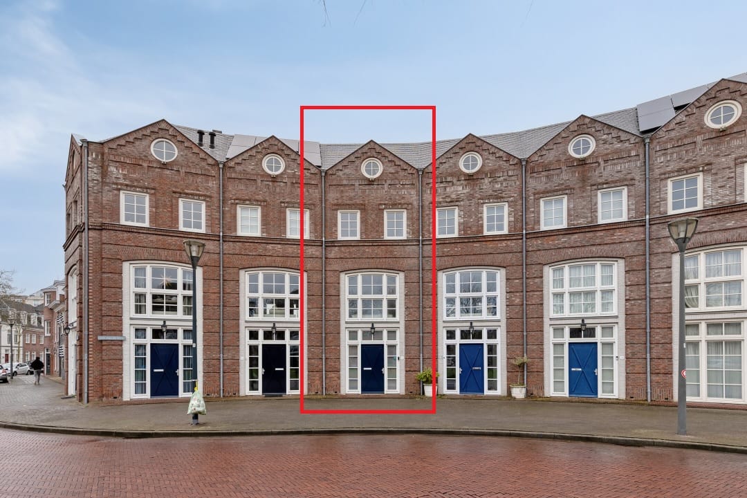 Laan door de Veste 14 