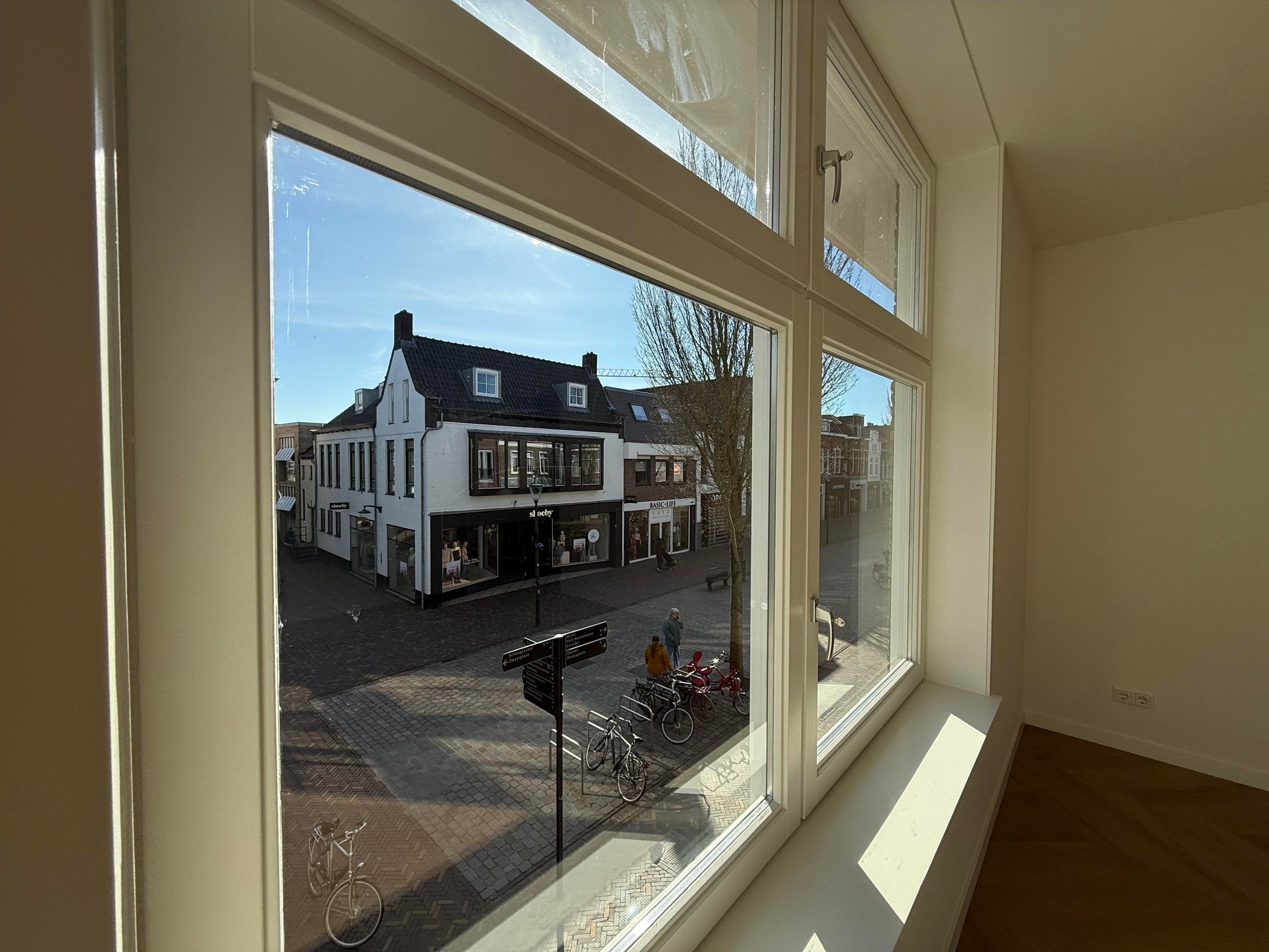 Photo 9 of Hoofdstraat 79-A