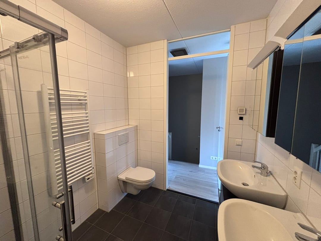 Foto 13 van Rijsenburgerweg 57