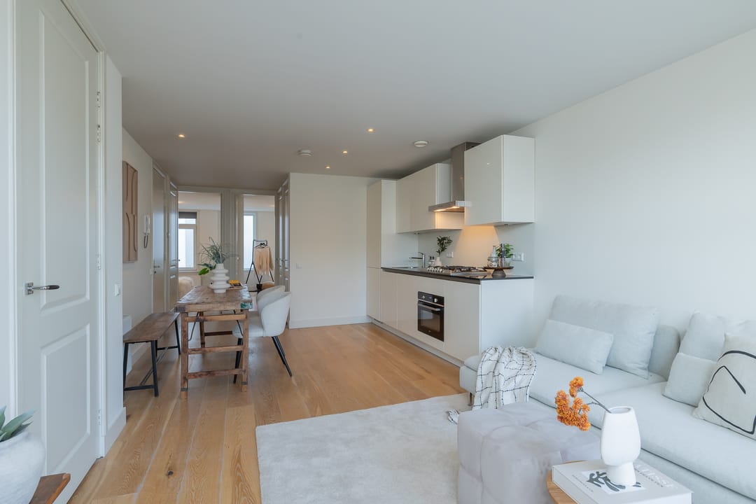 Photo 8 of Spaarndammerstraat 55-3