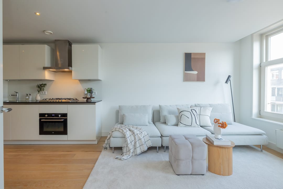 Photo 11 of Spaarndammerstraat 55-3