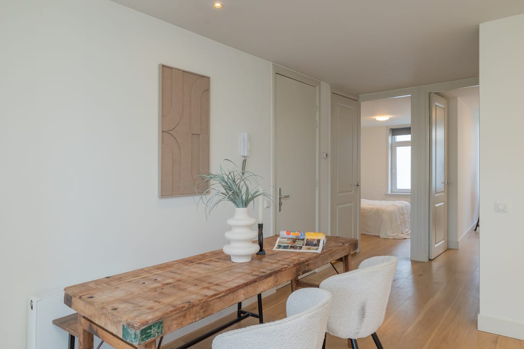 Photo 16 of Spaarndammerstraat 55-3