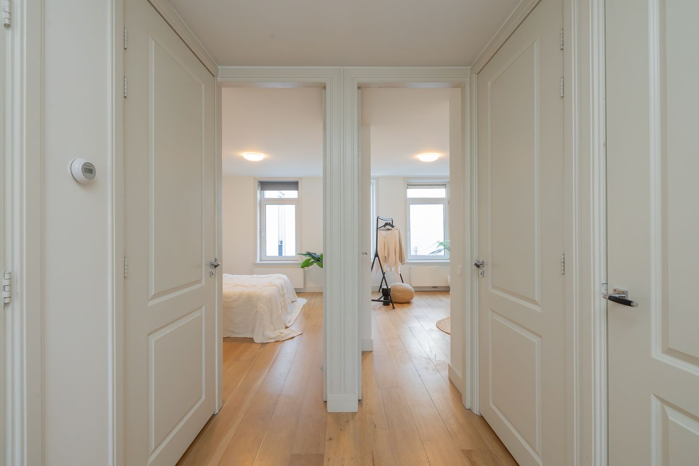 Photo 19 of Spaarndammerstraat 55-3