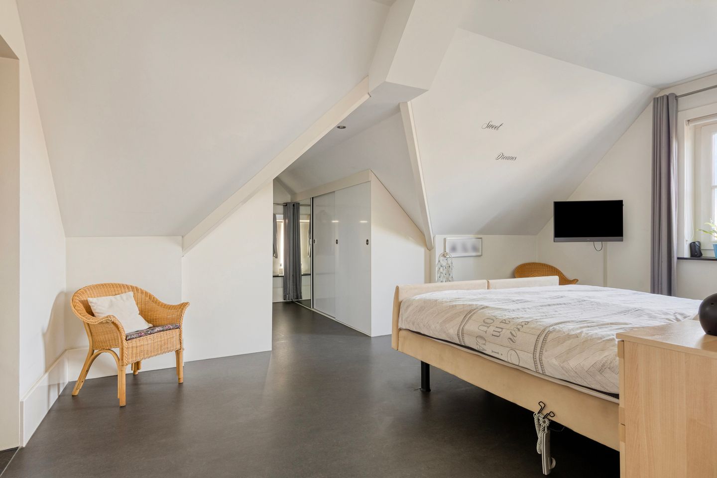 Photo 29 of Laakweg 94