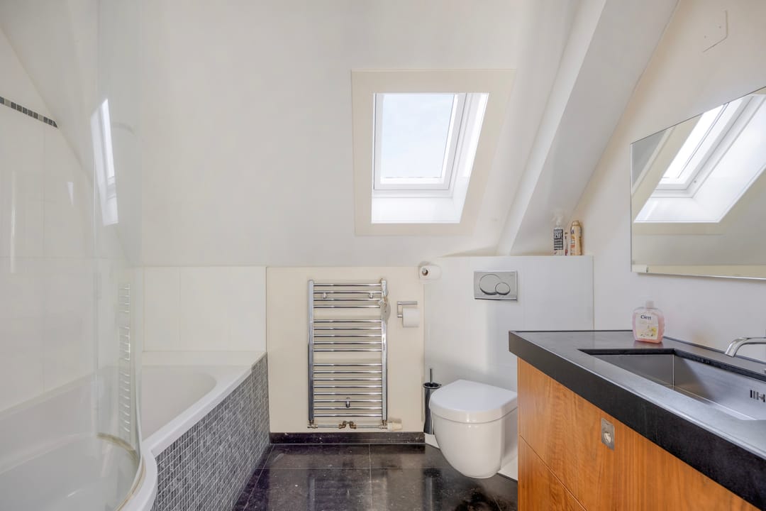 Photo 43 of Laakweg 94