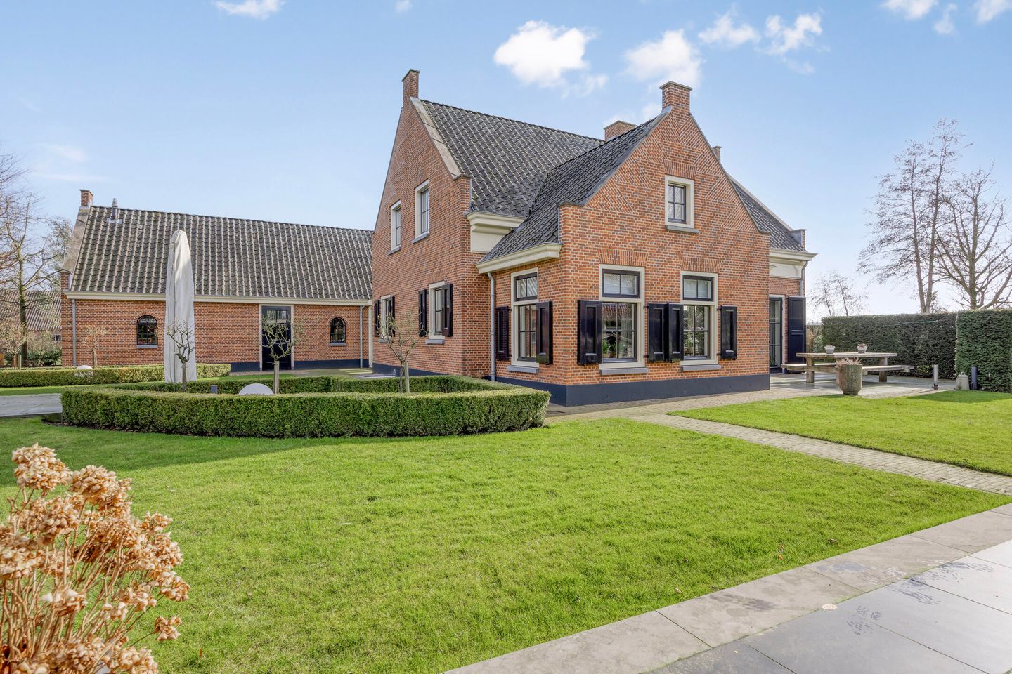 Photo 65 of Laakweg 94