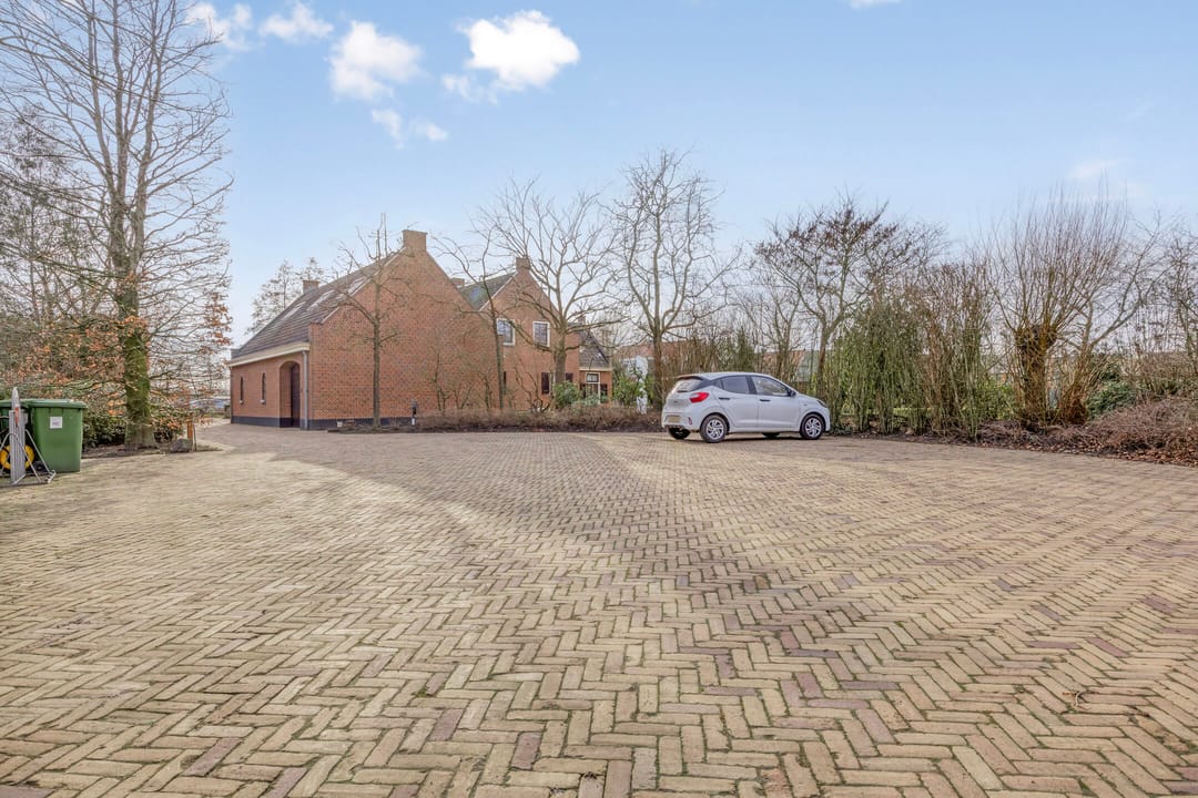 Photo 71 of Laakweg 94