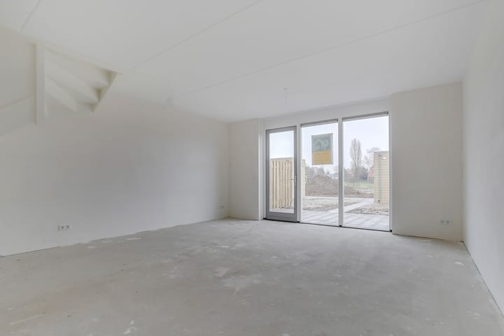 Foto 3 van Pastoor van Tielstraat 48