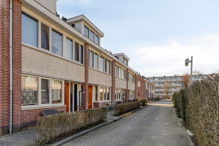 Foto 2 van Dirkslandstraat 6