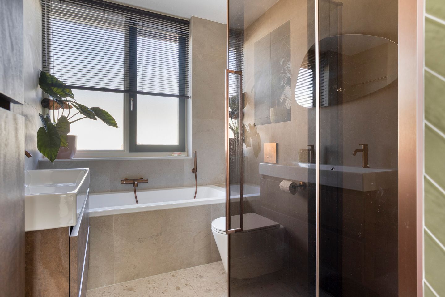 Photo 20 of Dirkslandstraat 6