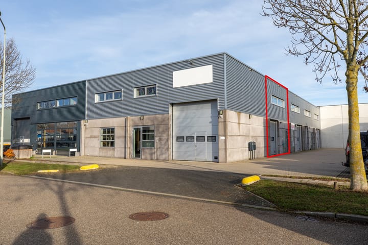 Bedrijfsweg 33, Geleen