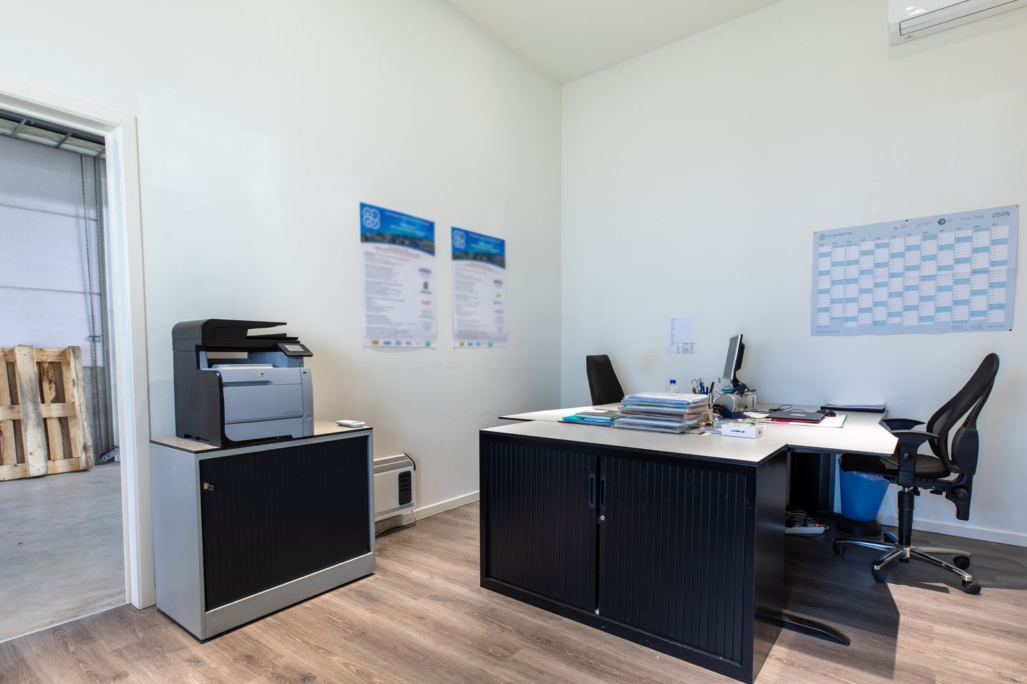 Bekijk foto 4 van Bedrijfsweg 33