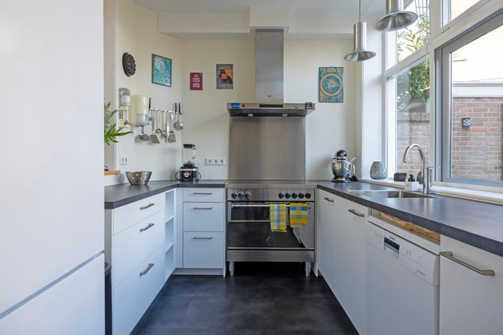Tussenwoning te koop: Sint Pieterstraat 11, Middelburg