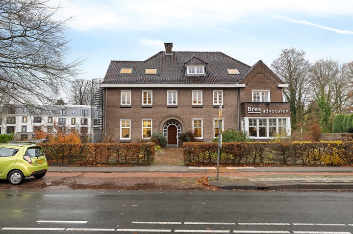 Burg Grothestraat 74