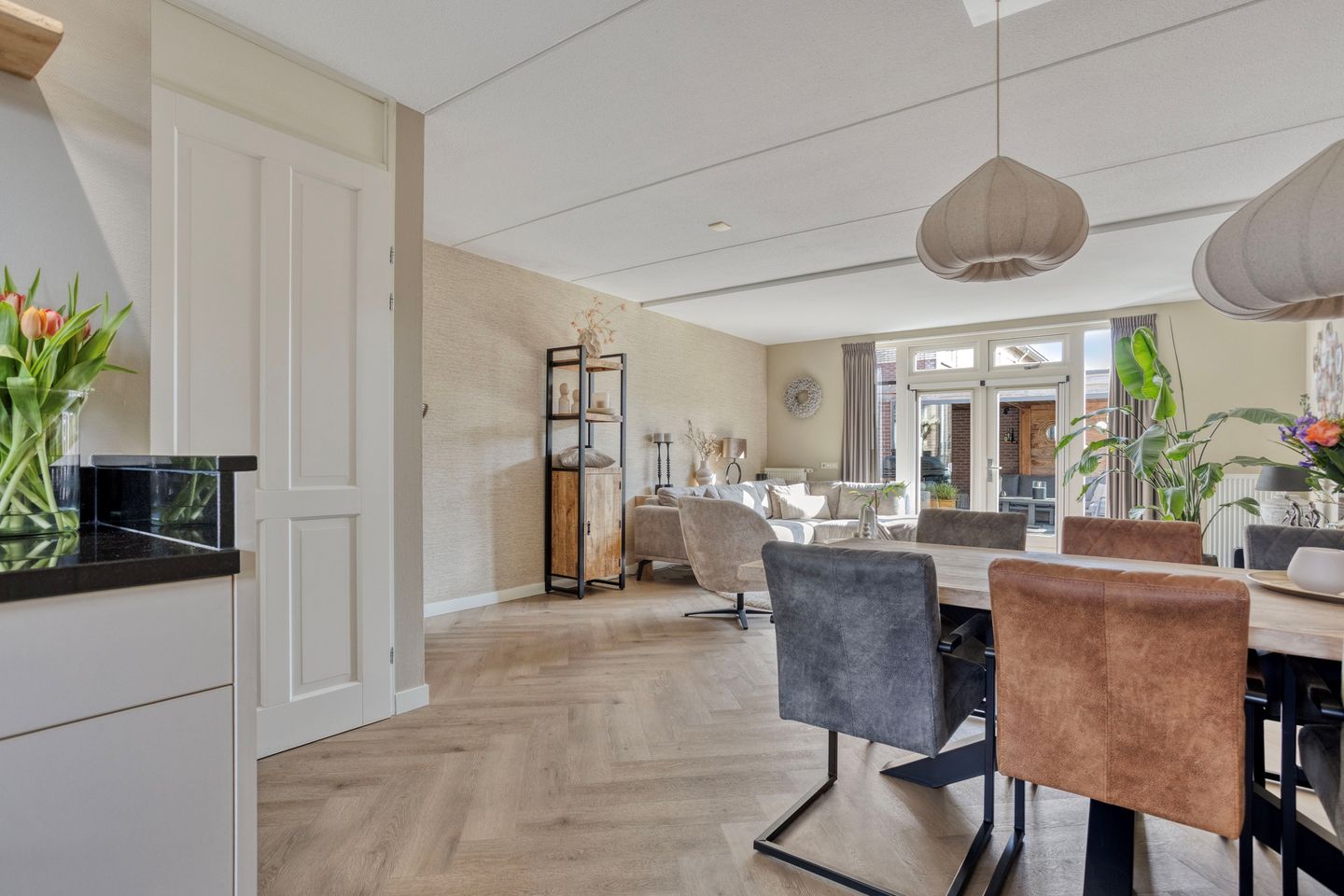 Foto 4 van Haarspit 15