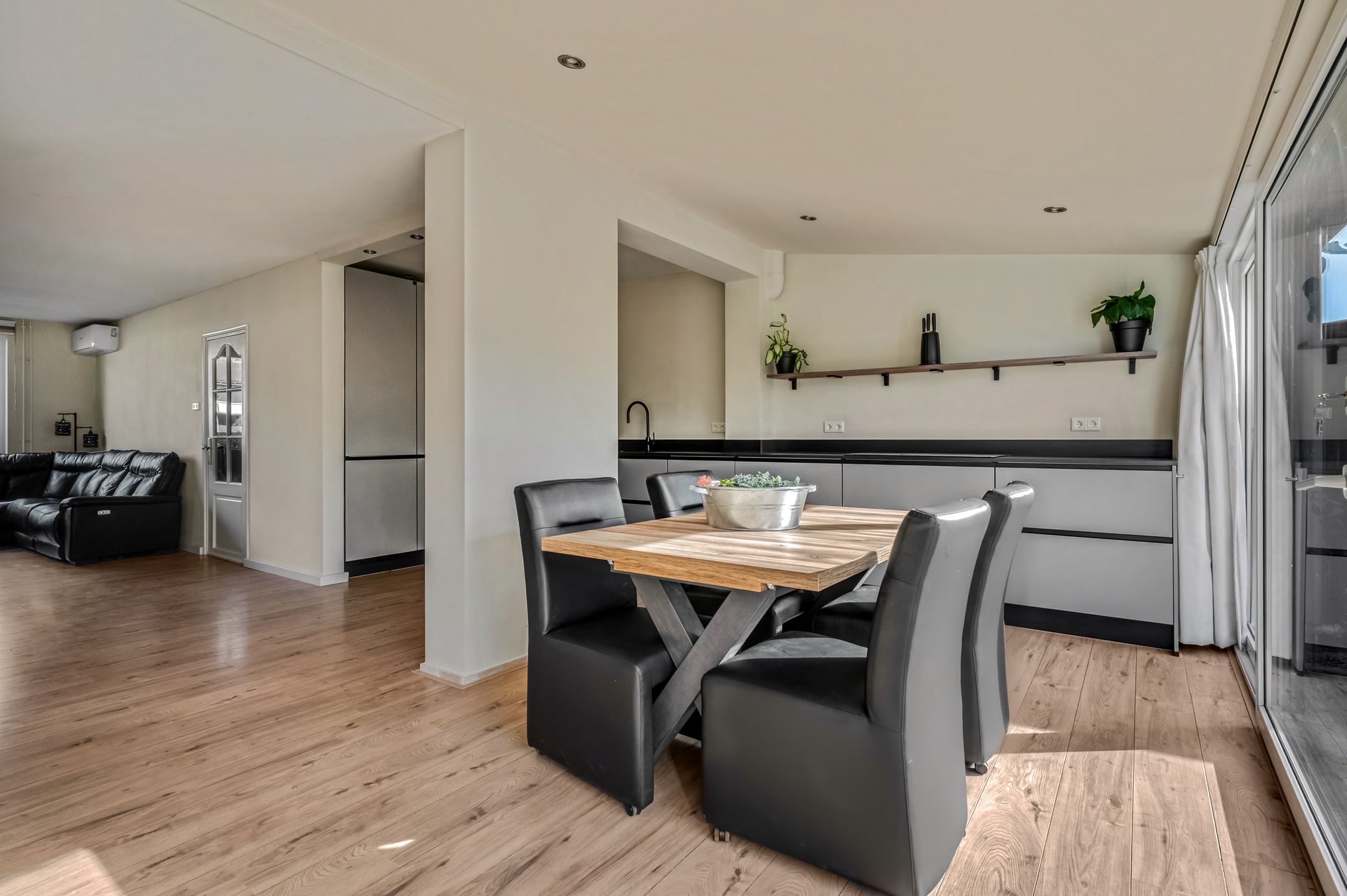 Foto 15 van Planterslaan 9