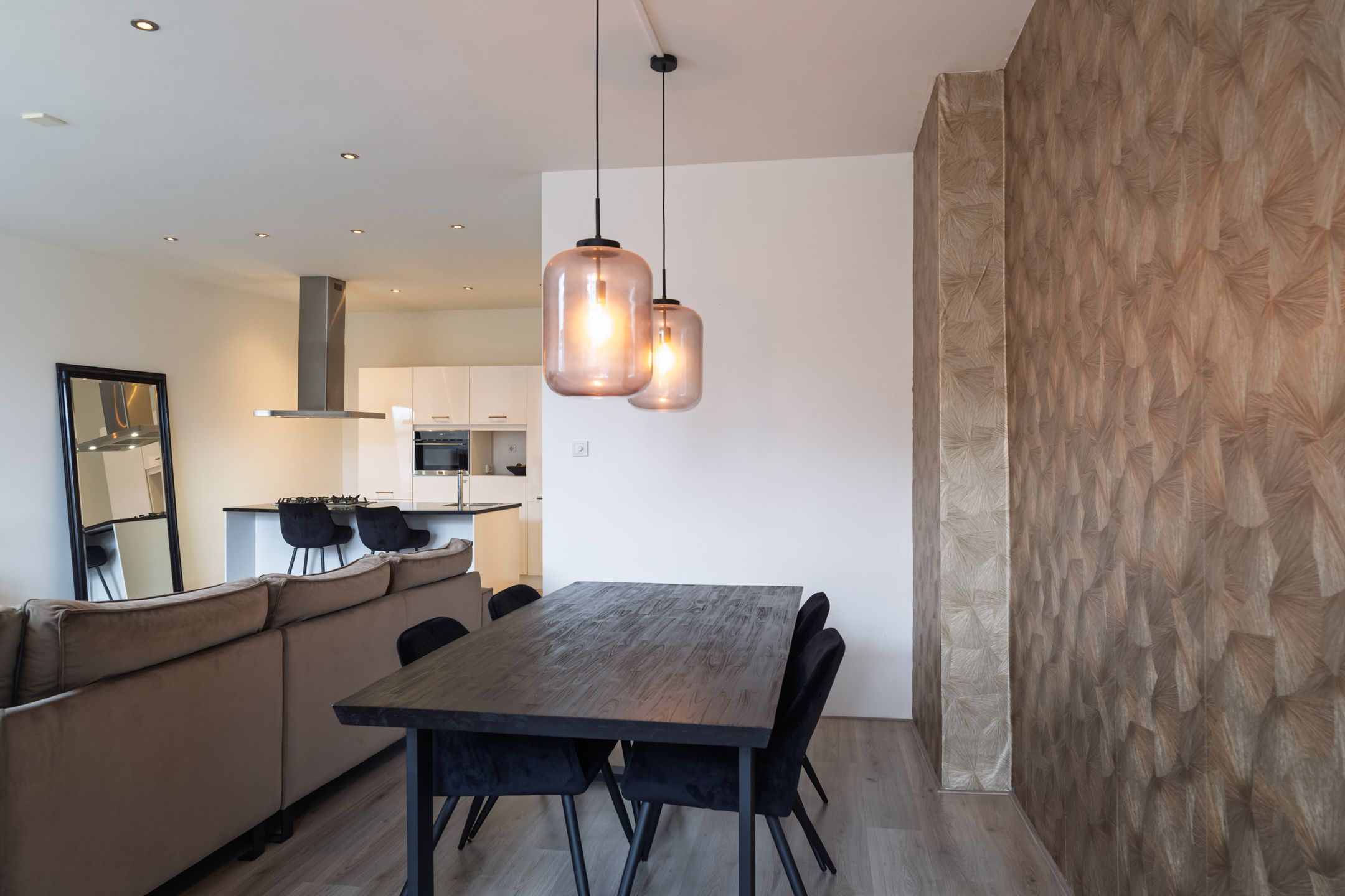 Foto 12 van C.P.Tielestraat 27-B01