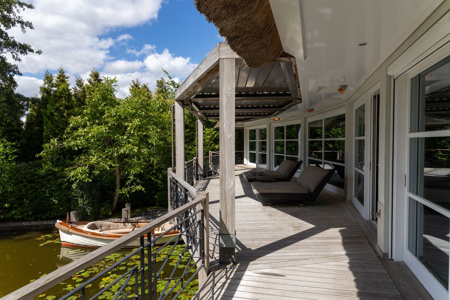 Foto 19 van Nieuw-Loosdrechtsedijk 223