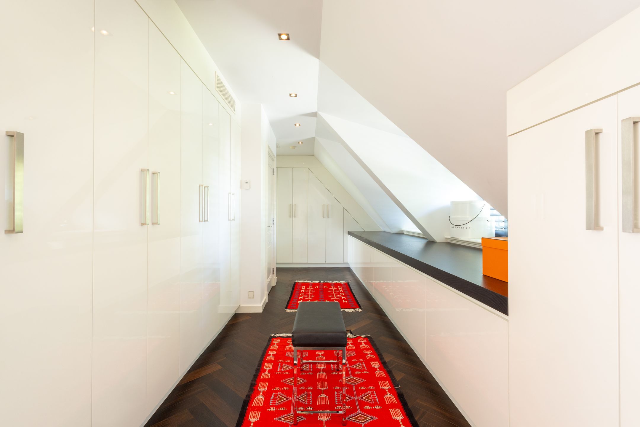 Foto 36 van Nieuw-Loosdrechtsedijk 223