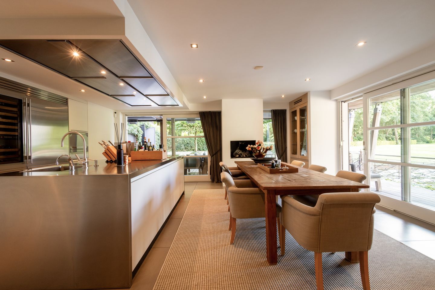 Foto 49 van Nieuw-Loosdrechtsedijk 223