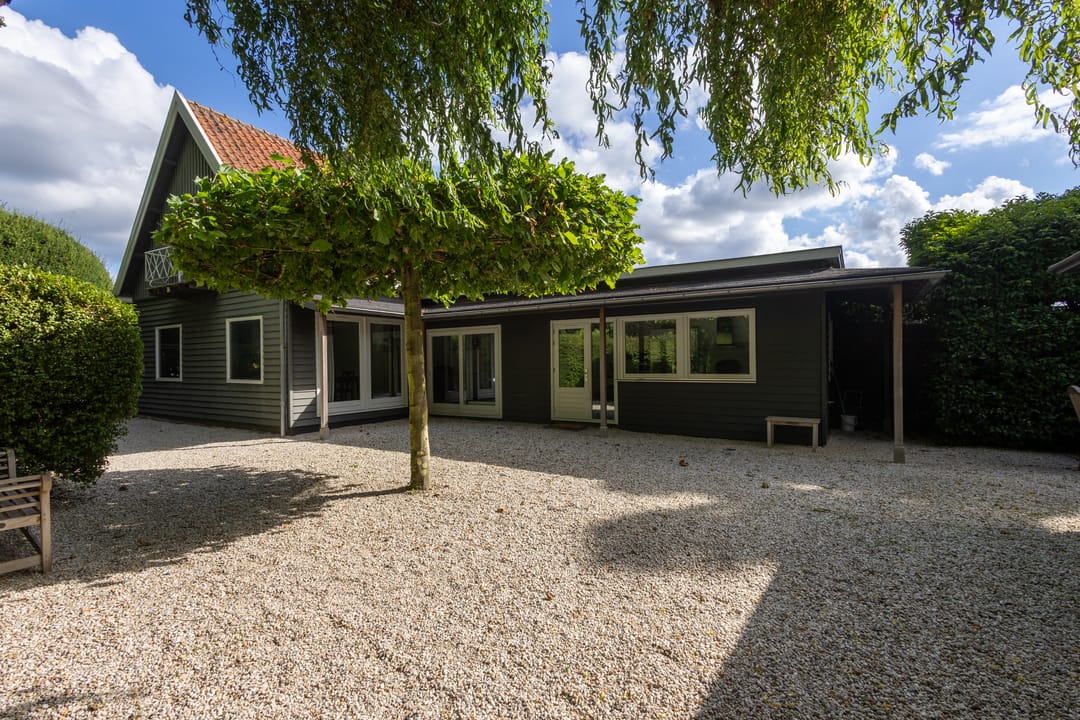 Foto 61 van Nieuw-Loosdrechtsedijk 223